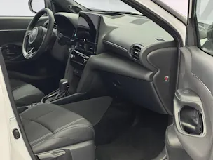 Toyota Yaris Cross 1.5 VVT-i HSD Premium AWD-i