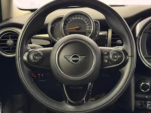 MINI Mini F55 1.5i Cooper