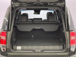 Toyota Land Cruiser 2.8 D 48V Invincible AWD