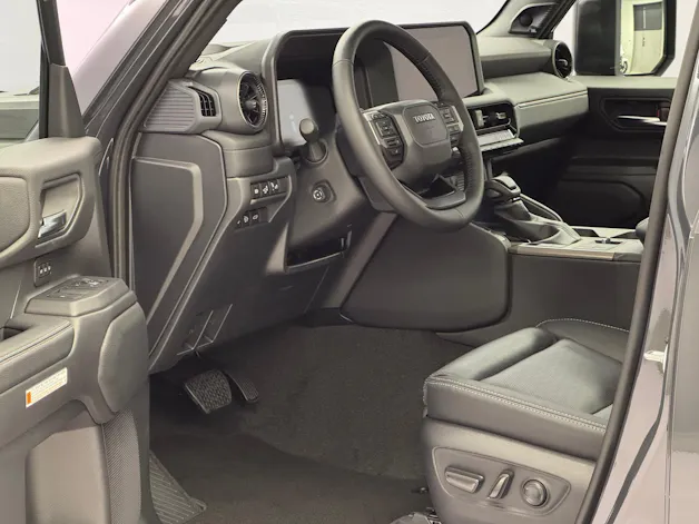 Toyota Land Cruiser 2.8 D 48V Invincible AWD