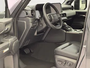 Toyota Land Cruiser 2.8 D 48V Invincible AWD