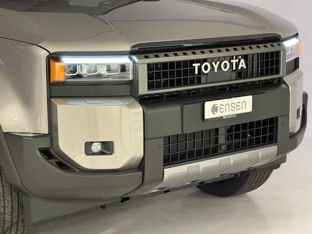 Toyota Land Cruiser 2.8 D 48V Invincible AWD
