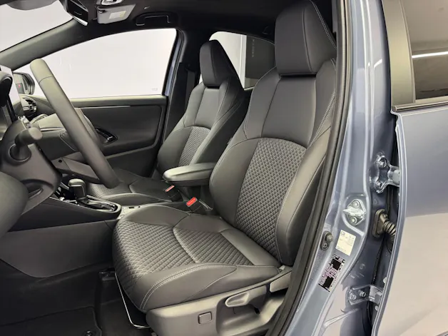 Toyota Yaris 1.5 VVT-i HSD Premium