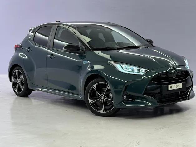 Toyota Yaris 1.5 VVT-i HSD Premium