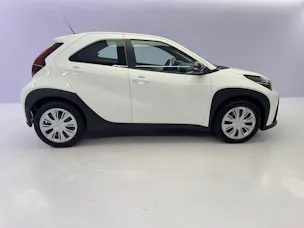 Toyota Aygo X 1.5 VVT-i HSD Comfort