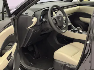 Lexus LBX 1.5 Hybrid Elegant AWD
