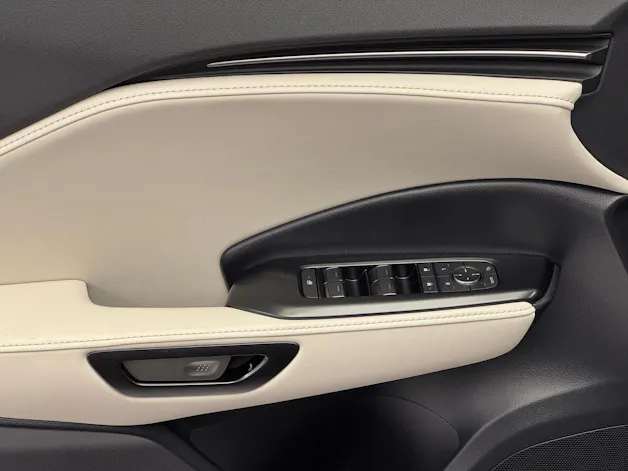 Lexus LBX 1.5 Hybrid Elegant AWD
