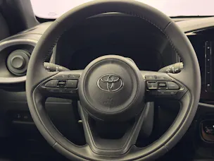 Toyota Aygo X 1.5 VVT-i HSD Trend
