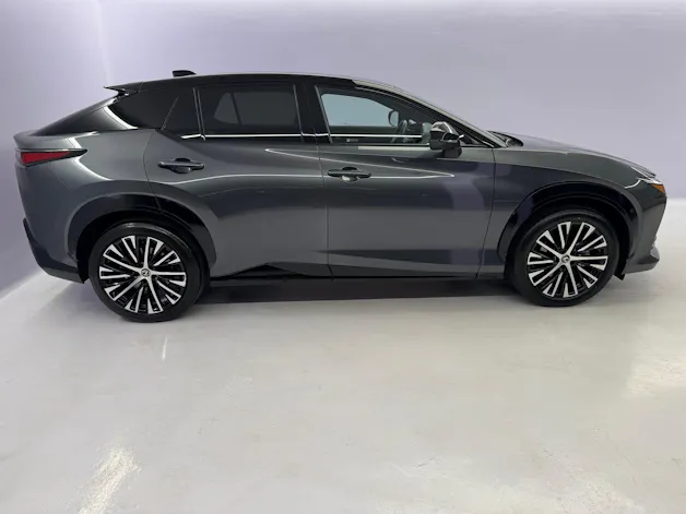 Lexus RZ 450e Excellence AWD