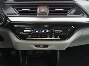 Suzuki Swift 1.2 Piz Sulai Top Hybrid 4x4