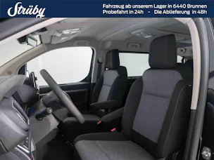 PEUGEOT Traveller Standard 2.2 BlueHDi 180PS  Family Edition S/S