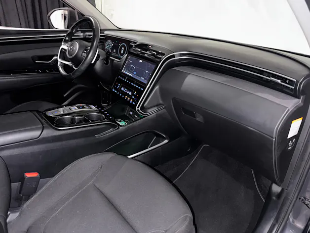 Hyundai Tucson 1.6 TGDI HEV Amplia 4WD | 1.Hand | CH |