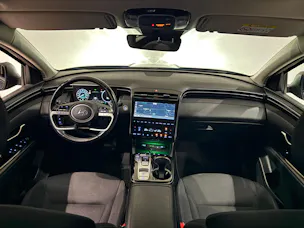 Hyundai Tucson 1.6 TGDI HEV Amplia 4WD | 1.Hand | CH |