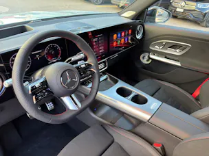 MERCEDES-BENZ GLB 220 4Matic 8G-Tronic