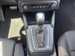 FORD Focus Station Wagon 1.0i EcoB Hybrid 155 ST-Line