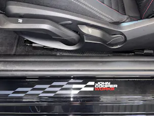 MINI Cabrio John Cooper Works