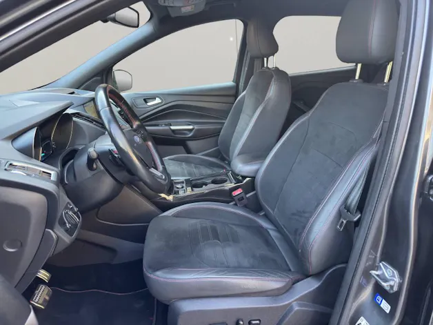 Ford Kuga 2.0 TDCi 180 ST-Line FPS