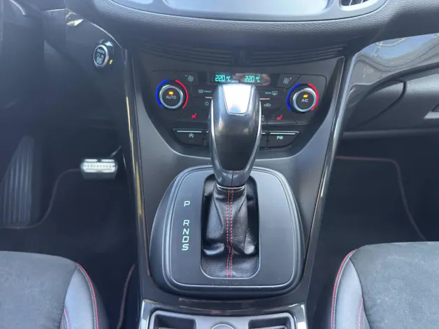 Ford Kuga 2.0 TDCi 180 ST-Line FPS
