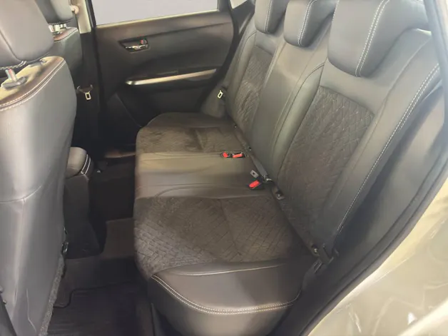 Suzuki Vitara 1.4 T Compact+ Hybrid 4x4