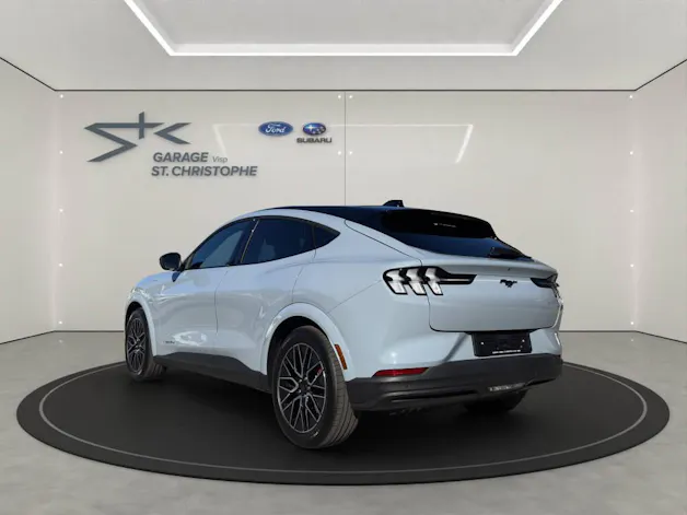 Ford Mustang Mach-E Premium AWD