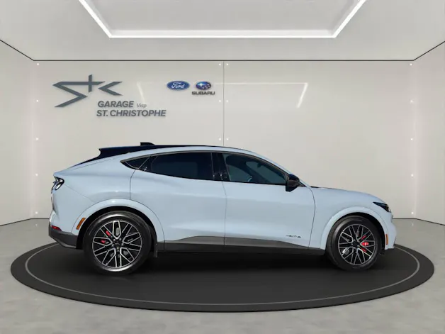 Ford Mustang Mach-E Premium AWD