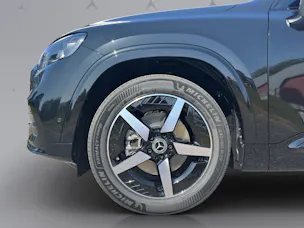 MERCEDES-BENZ GLB 220 4matic