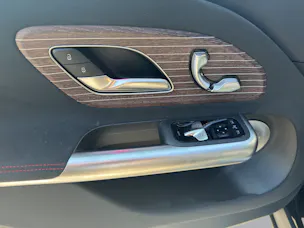 MERCEDES-BENZ GLB 220 4matic