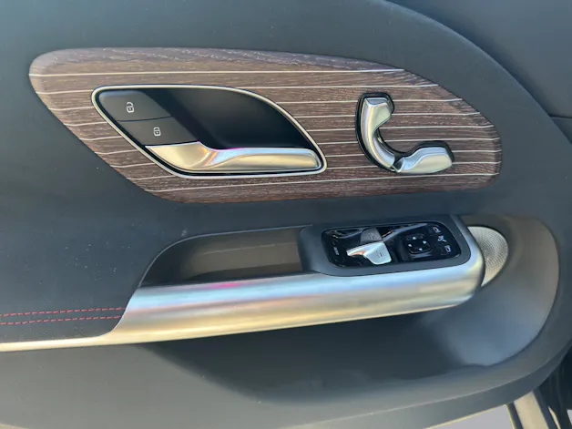 Mercedes-Benz GLB 220 4matic