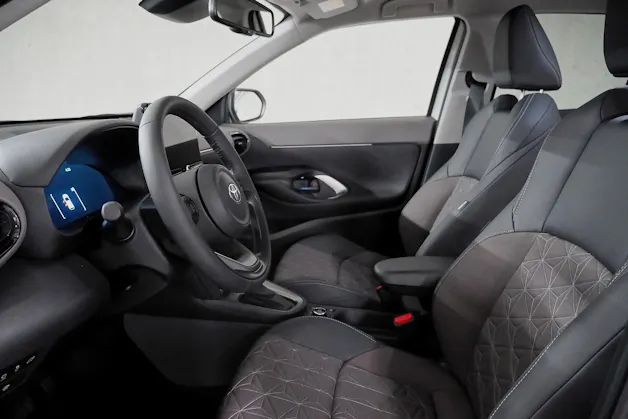 Toyota Yaris Cross 1.5 VVT-i HSD Premium AWD-i