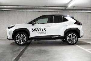 Fahrzeugbild TOYOTA Yaris Cross 1.5 VVT-i HSD Premium AWD-i