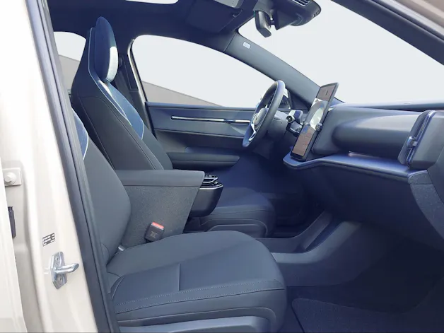 Volvo EX30 P8 Ultra AWD