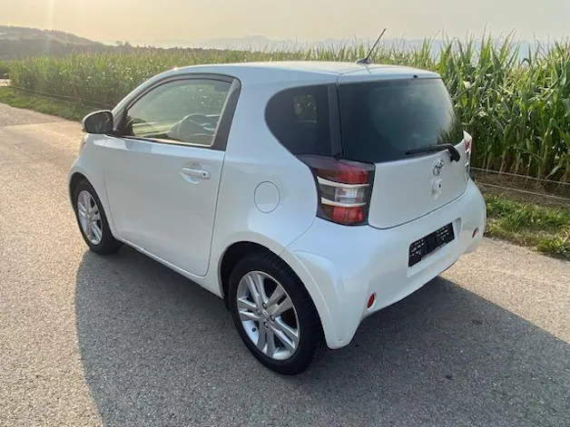 Toyota iQ 1.0 VVT-i Linea Luna
