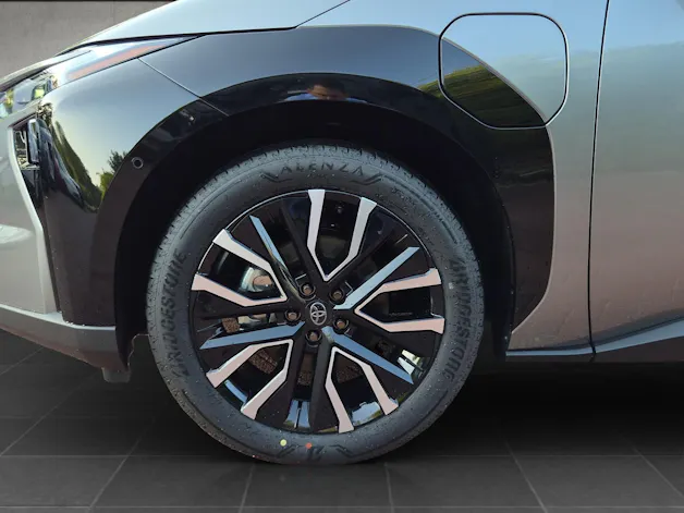 Toyota bZ4X Premium AWD