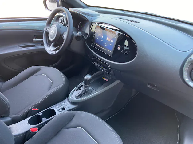 Toyota Aygo X 1.5 VVT-i HSD Trend