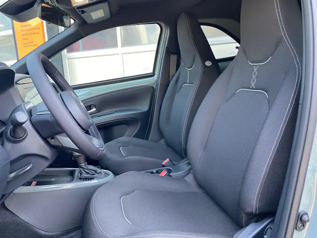 Toyota Aygo X 1.5 VVT-i HSD Trend