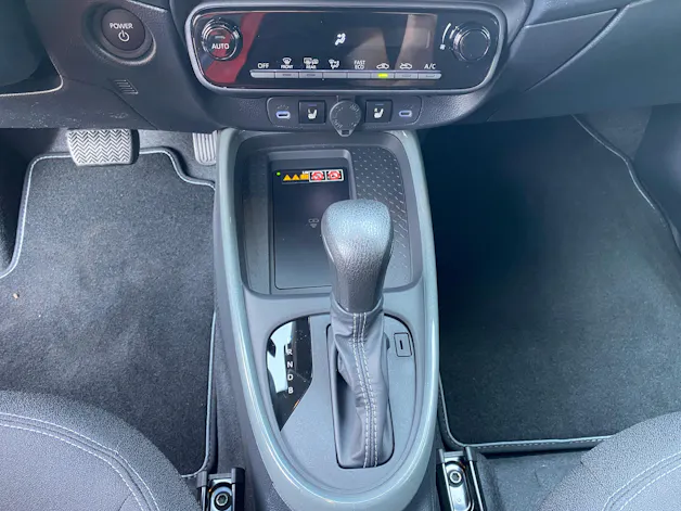 Toyota Aygo X 1.5 VVT-i HSD Trend