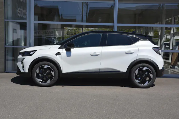 RENAULT Captur 1.8 E-Tech techno