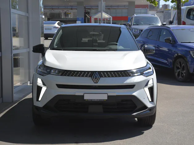 RENAULT Captur 1.8 E-Tech techno