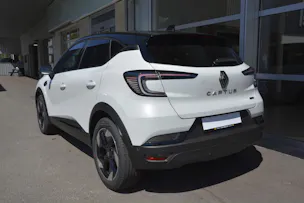 RENAULT Captur 1.8 E-Tech techno