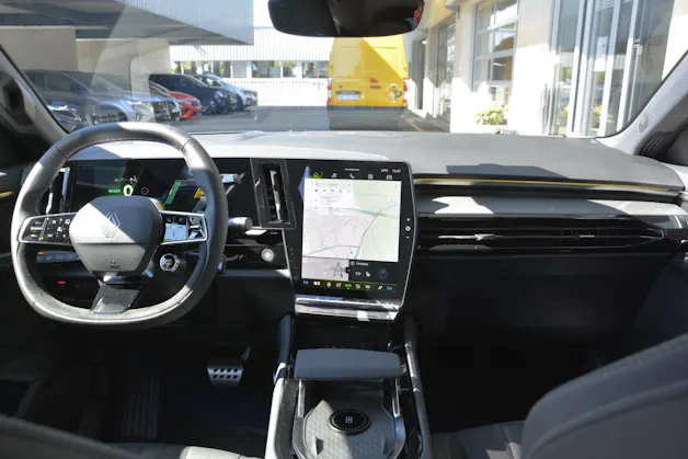 RENAULT Rafale 1.2 E-Tech Plug-in Atelier Alpine