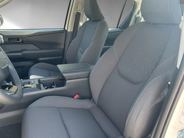 Toyota Hilux Double Cab.-Pick-up 59KWh Comfort