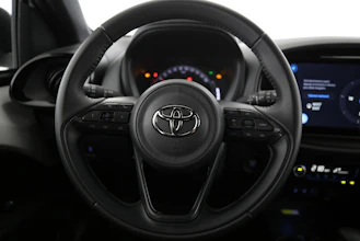 https://vehicle.imgix.net/4427422/05372e39-b527-4783-bf43-d60c27d88101.jpg