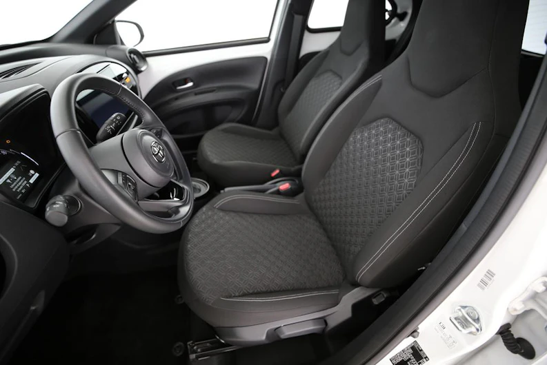 Fahrzeugbild TOYOTA AYGO X