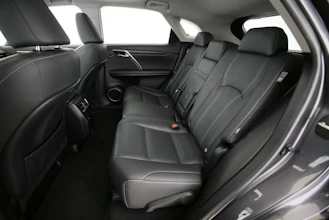https://vehicle.imgix.net/4427426/6e676557-e459-4ee6-ab5f-a5b1023b820a.jpg
