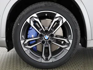 BMW X1 23i xDrive paddles