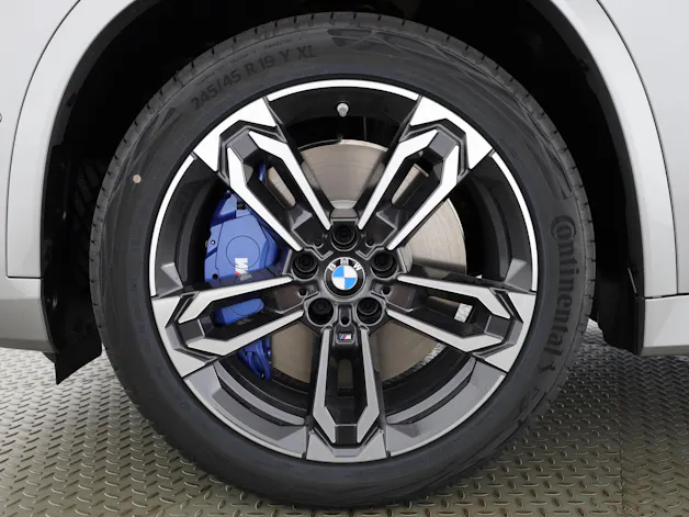 BMW X1 23i xDrive paddles