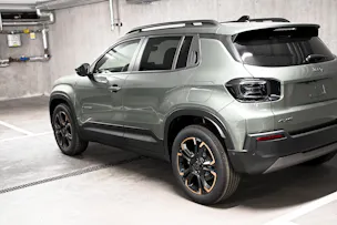 JEEP Avenger 1.2 MHEV 85th Anniversary 4xe