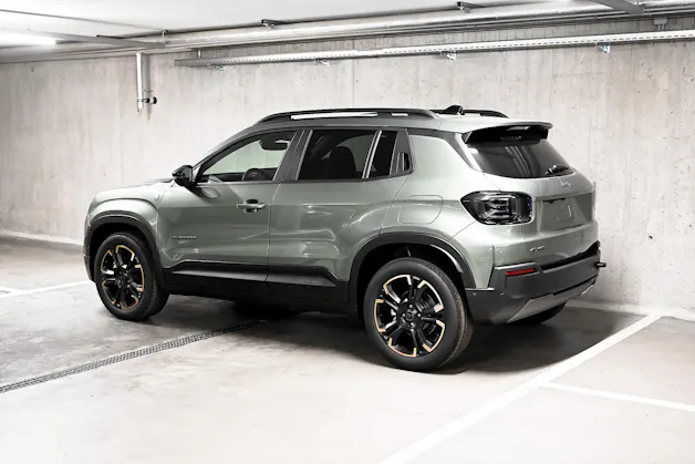 JEEP Avenger 1.2 MHEV 85th Anniversary 4xe