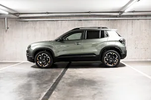 JEEP Avenger 1.2 MHEV 85th Anniversary 4xe