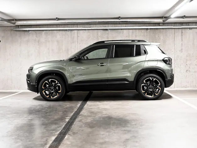 JEEP Avenger 1.2 MHEV 85th Anniversary 4xe